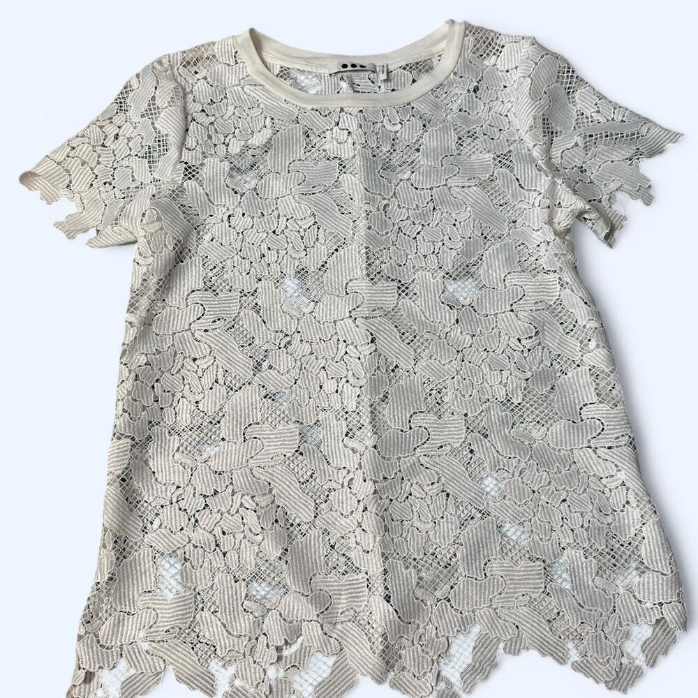 Three Dots White Floral Lace Tee – Size Small